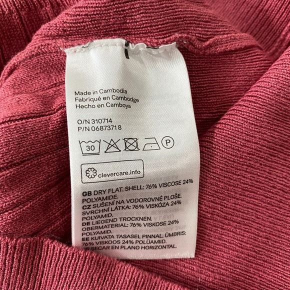 H&M Pink Ribbed Long Sleeve sweater Size XS - Picture 4 of 5